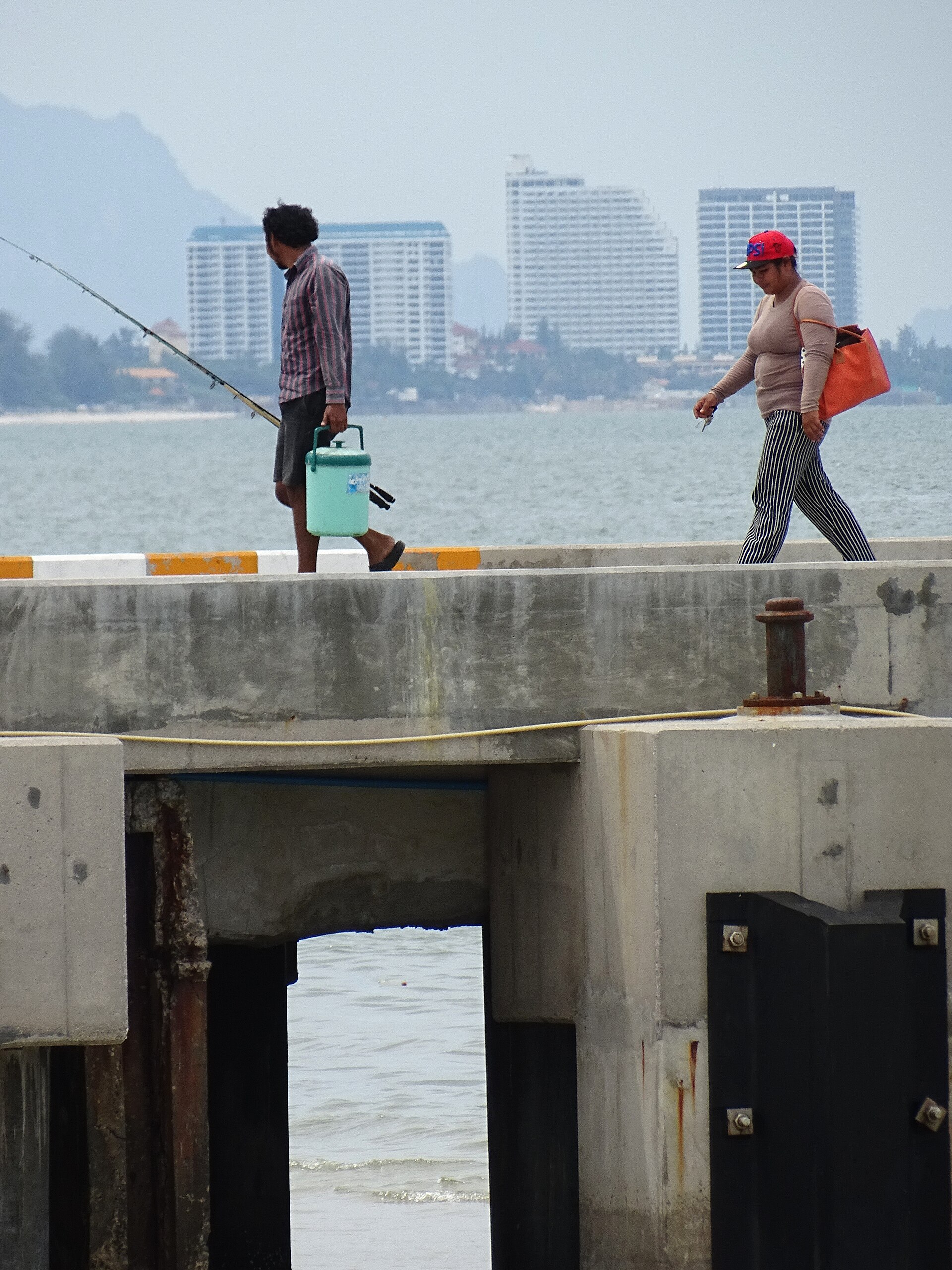 Seafood Prices by the Kilo in Hua Hin