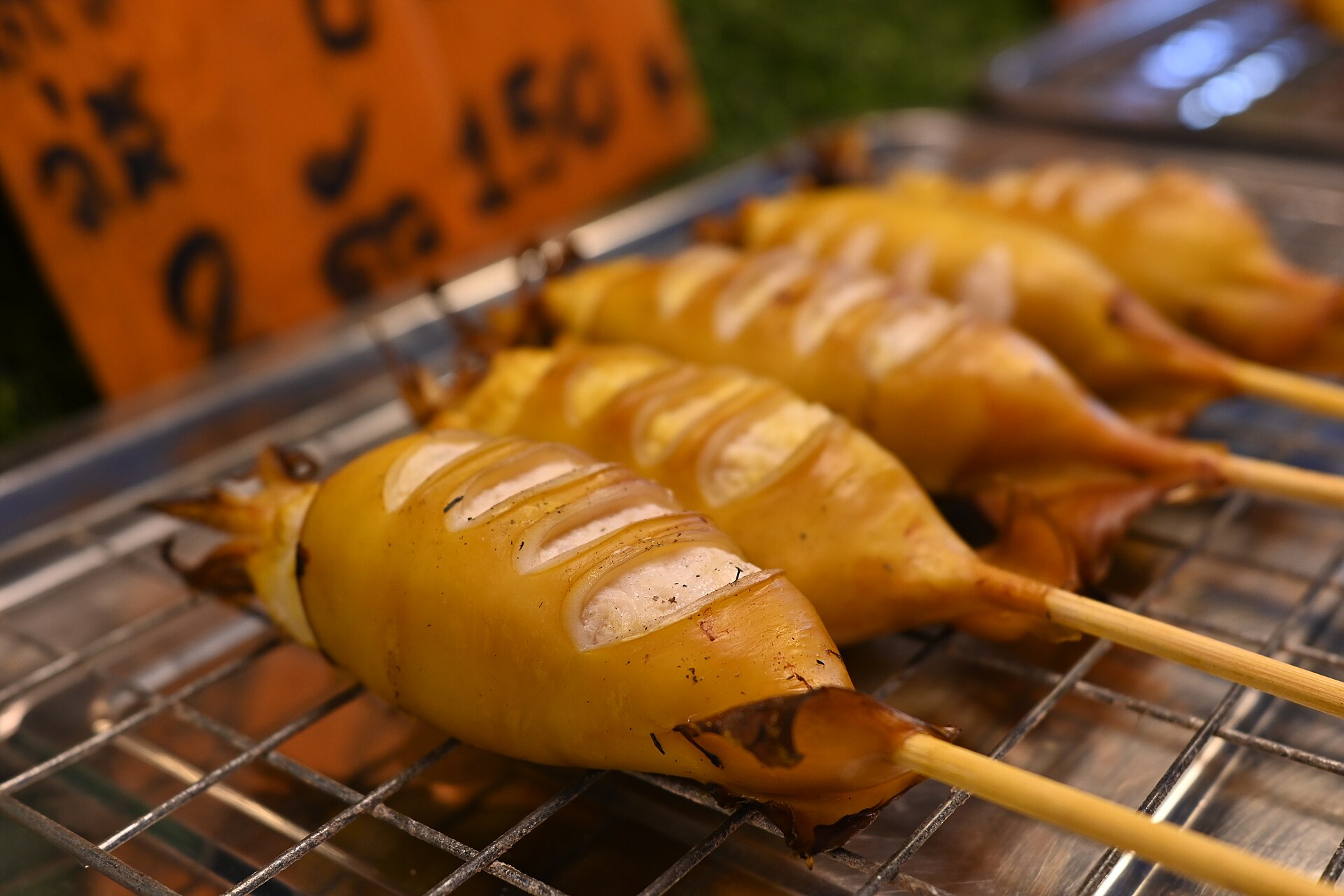 Grilled squid, ปลาหมึกย่าง