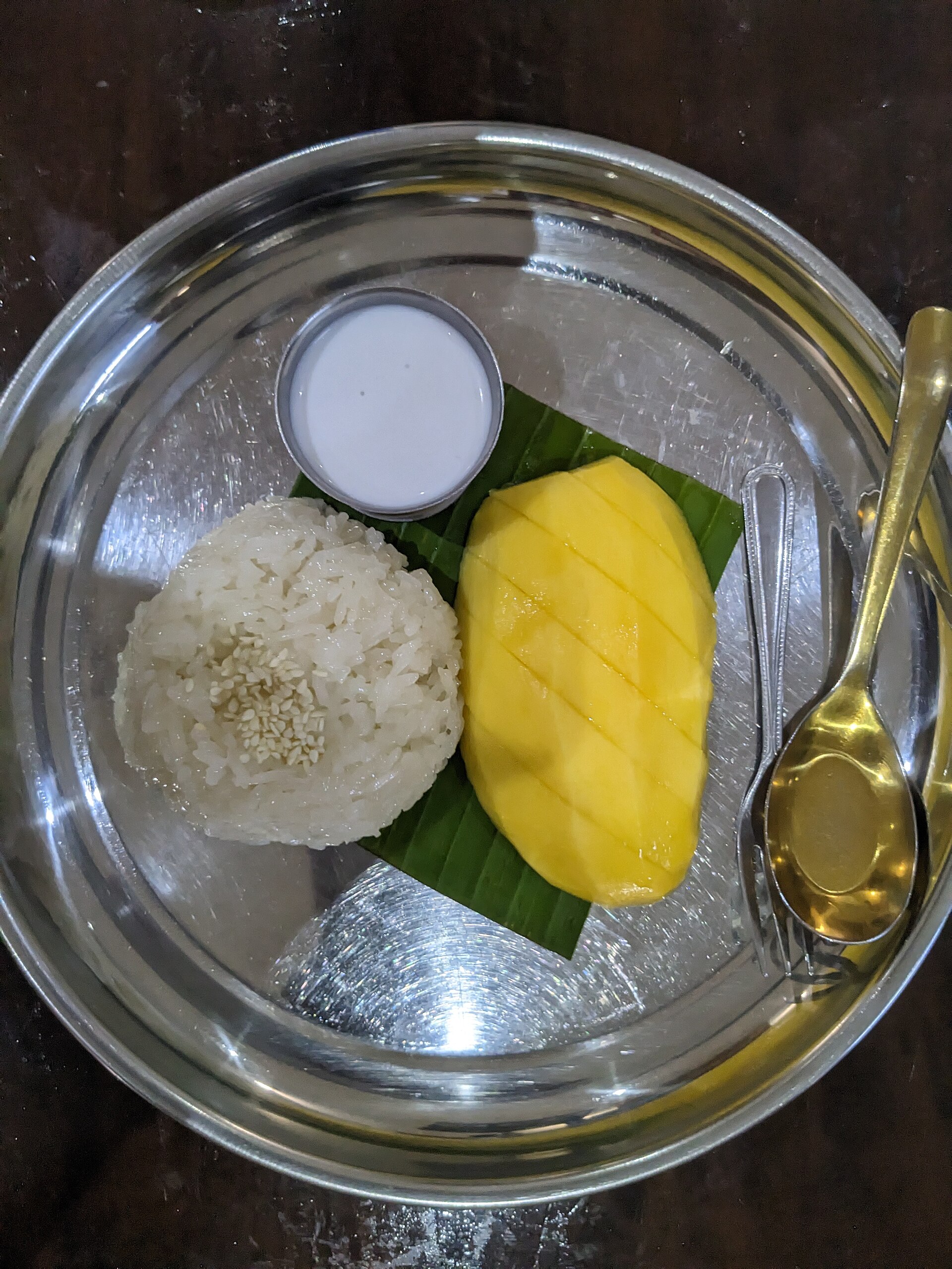 Mango sticky rice cart, ข้าวเหนียวมะม่วง