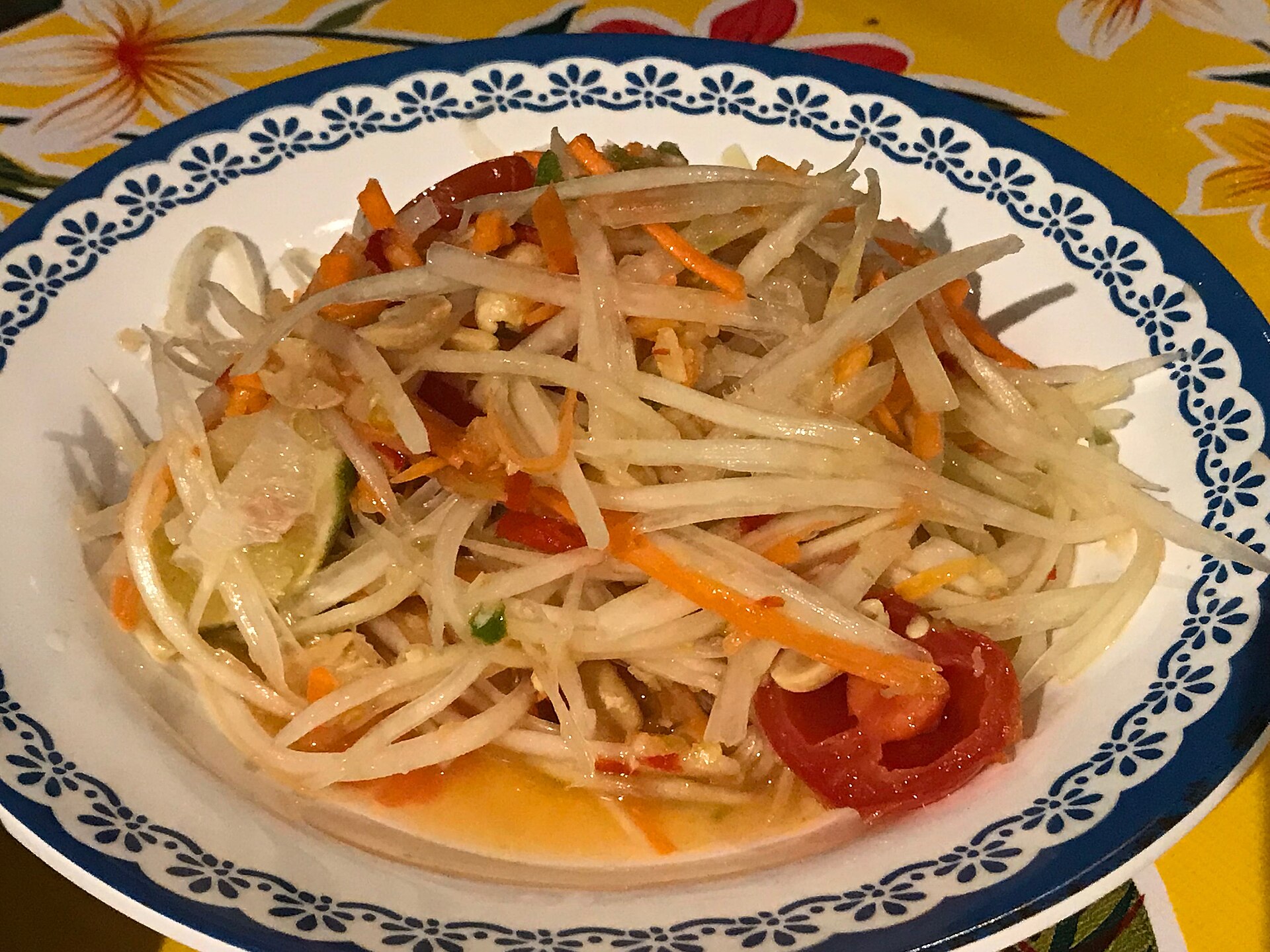 Som Tum Poo Plara, ส้มตำปูปลาร้า