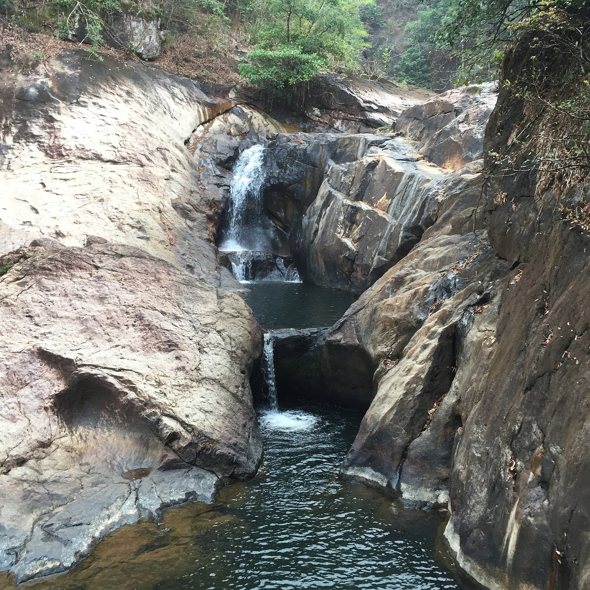 Than Mayom waterfall
